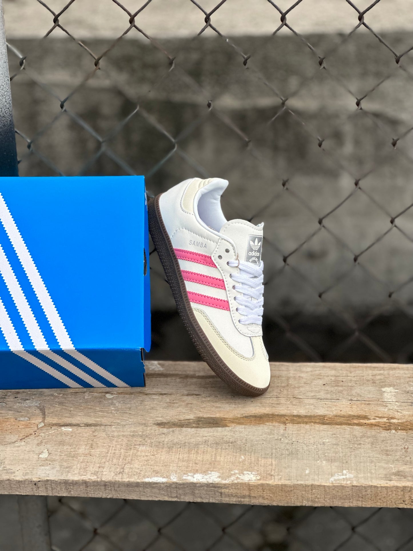 Adidas Samba OG White Lucid Pink