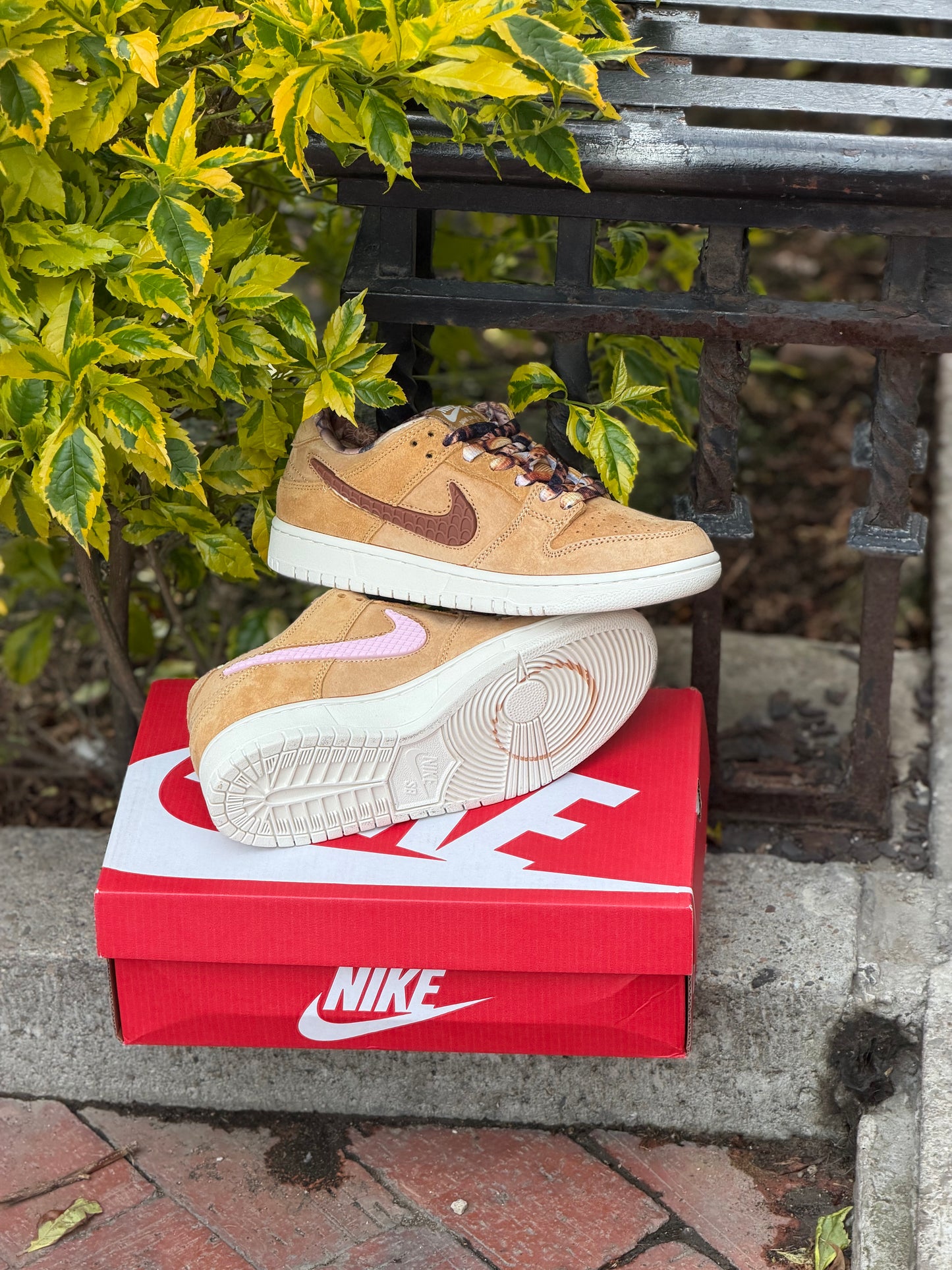 Nike SB X NOTE