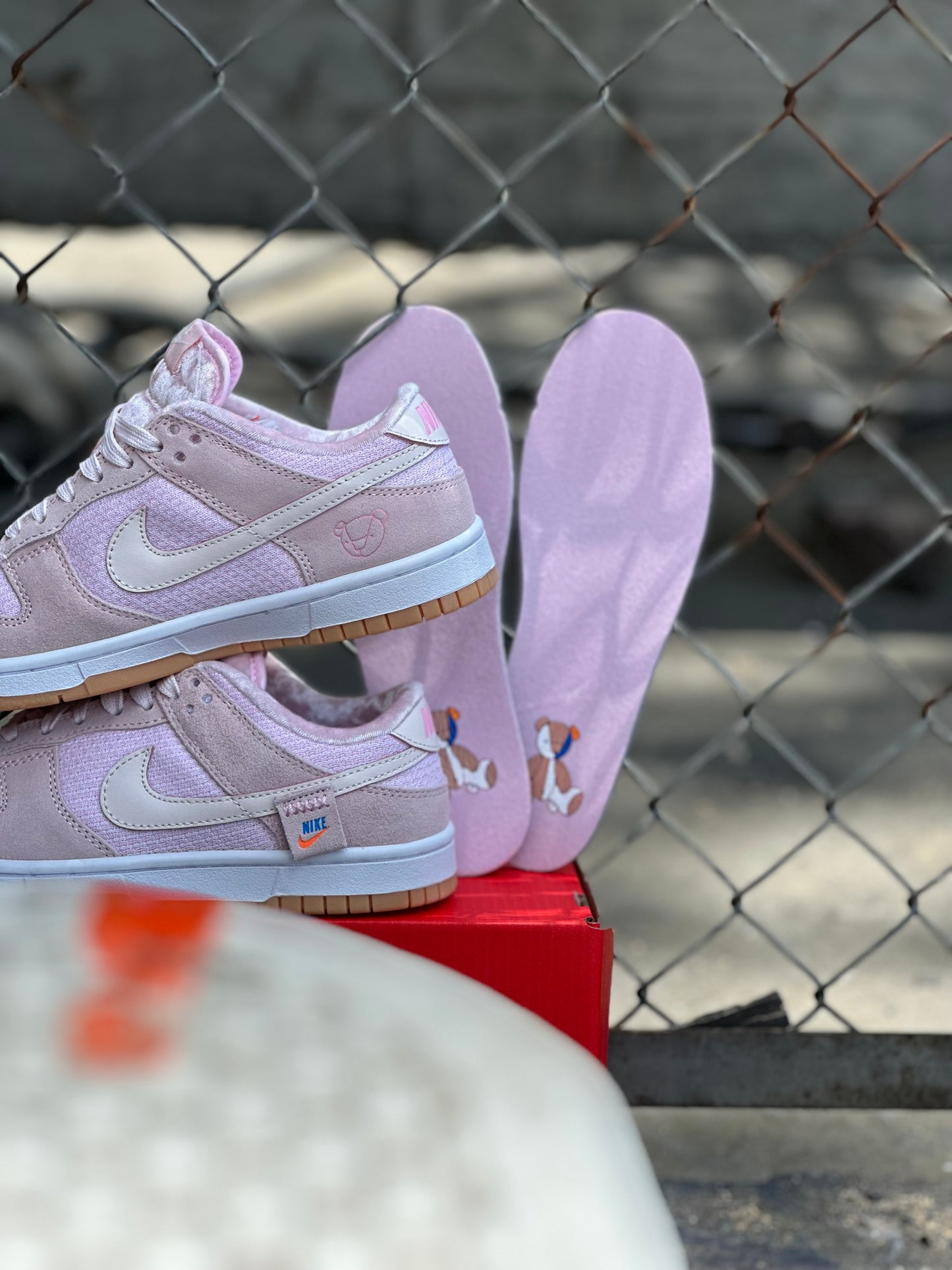 Nike Dunk Low SE ‘Teddy Bear’