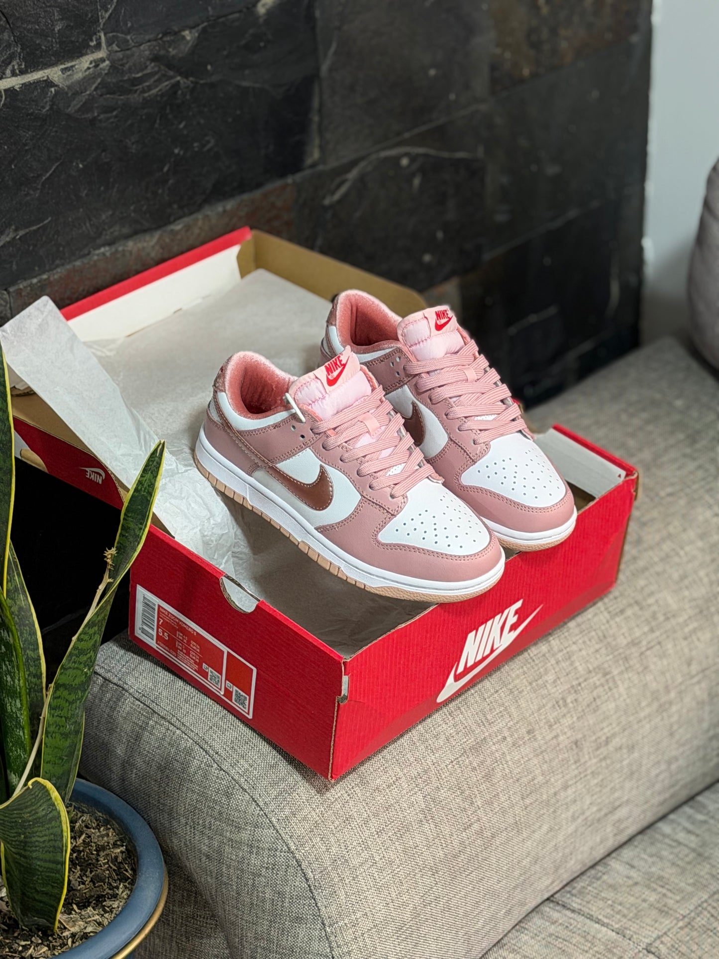 Nike Dunk Low Terciopelo Rosa