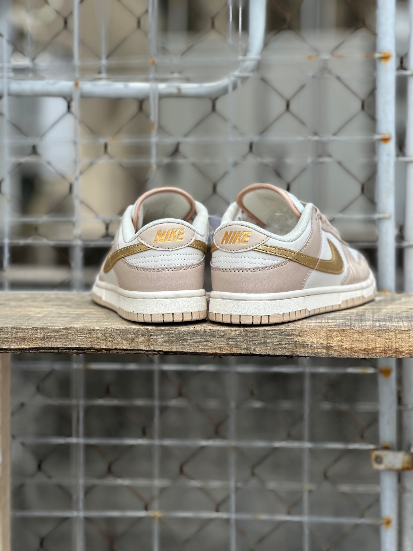 Nike Dunk Low Metallic Gold