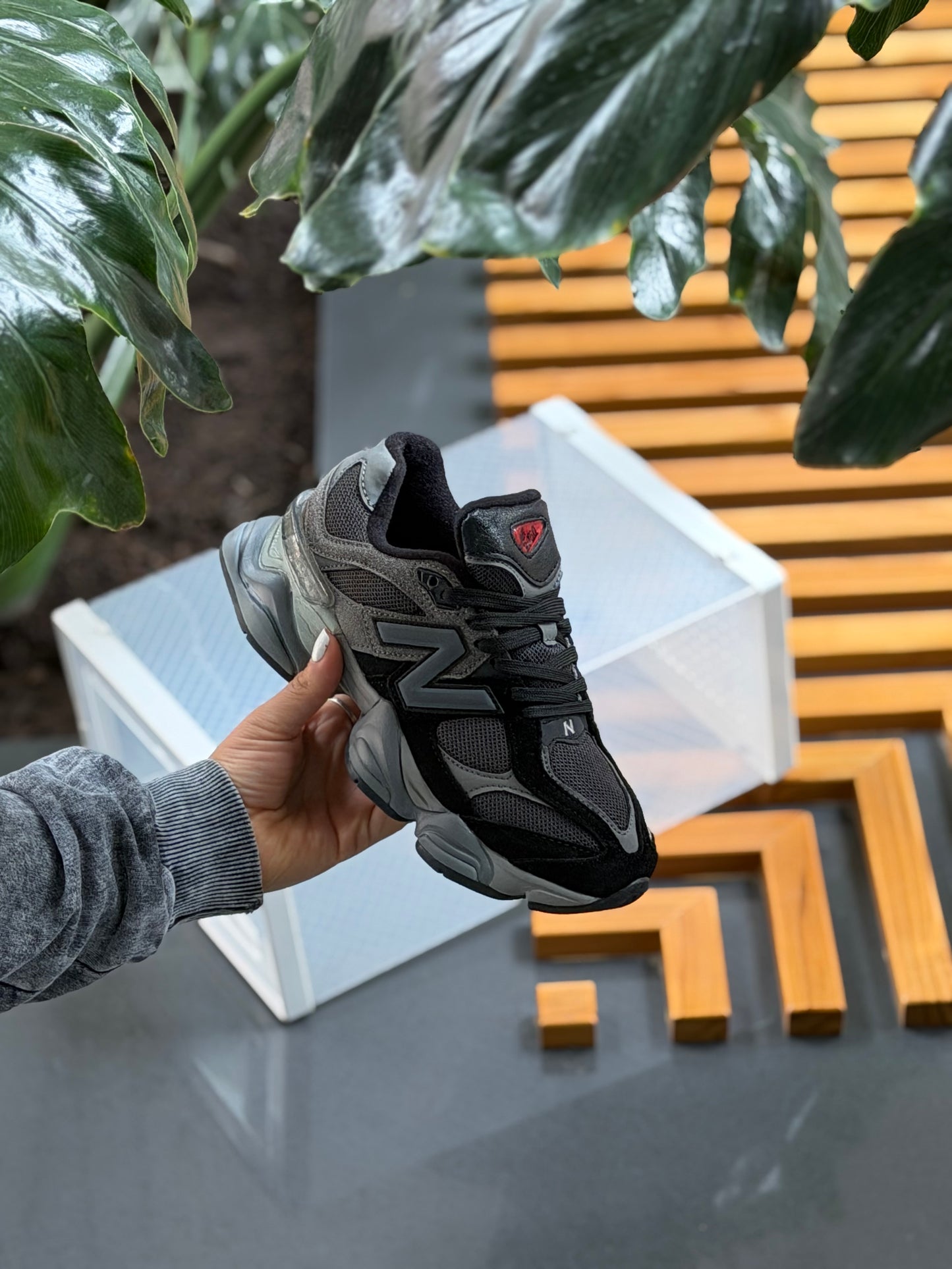 New Balance 9060
