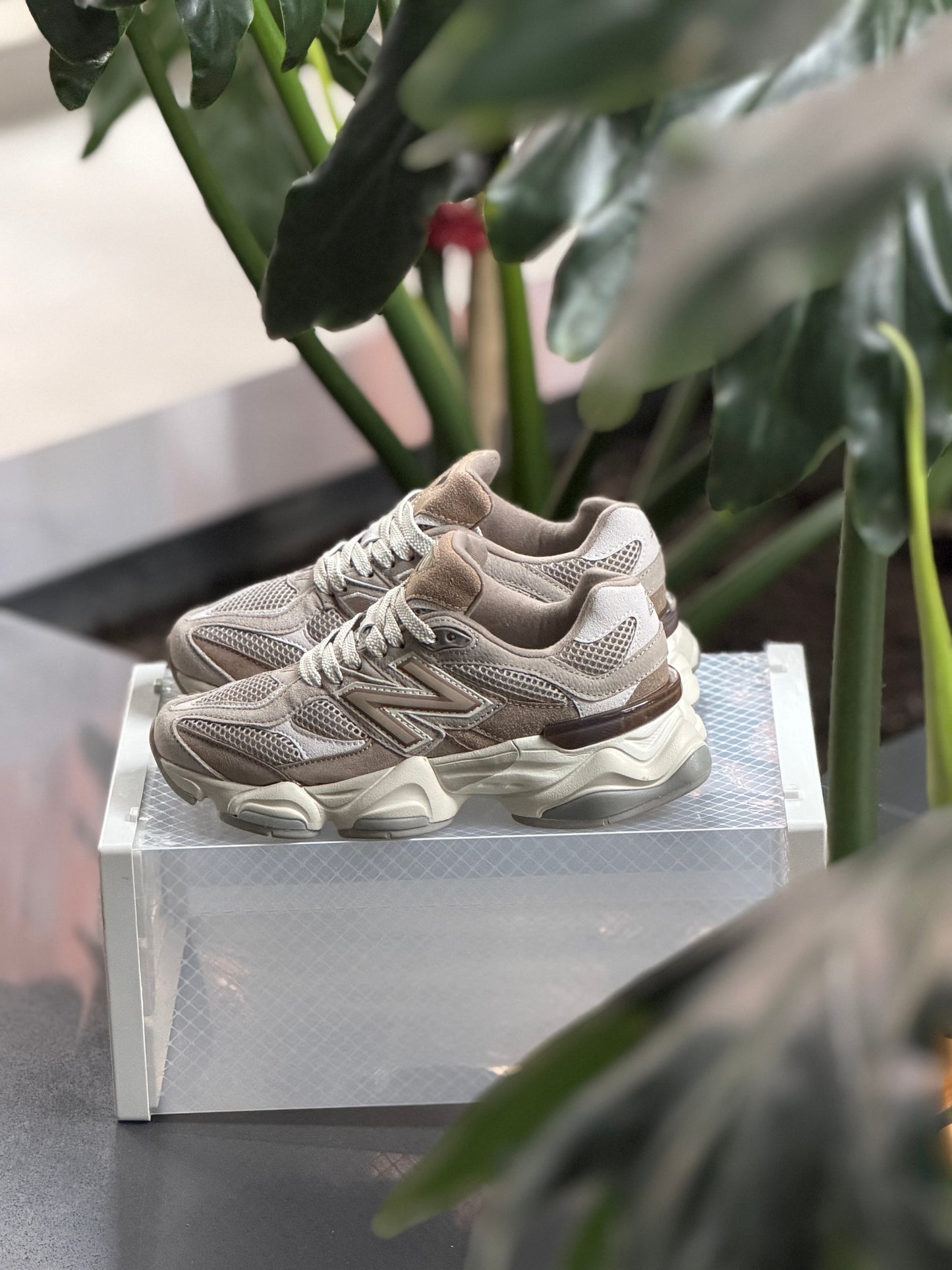 New Balance 9060