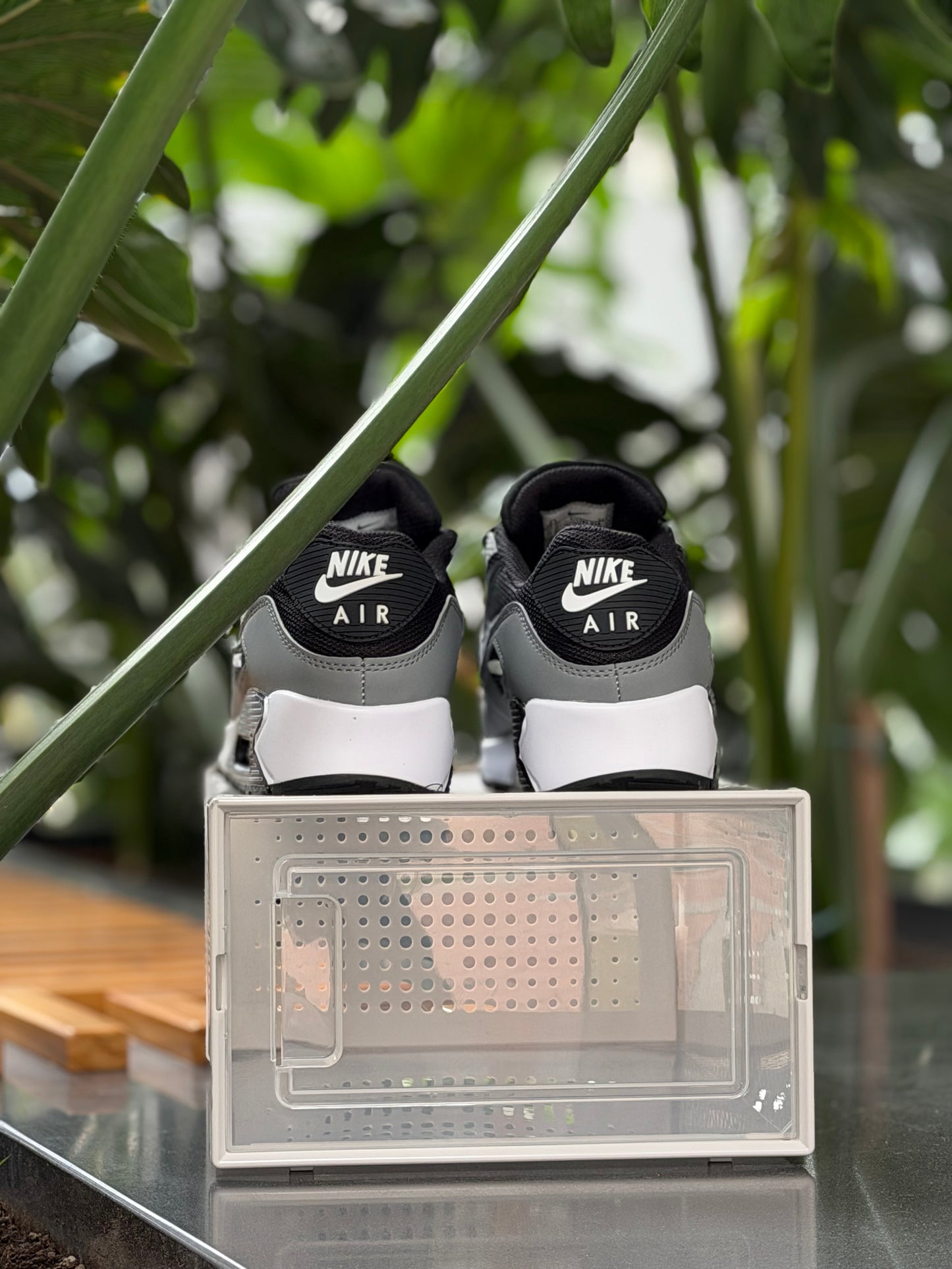 Nike Air Max 90 Essential