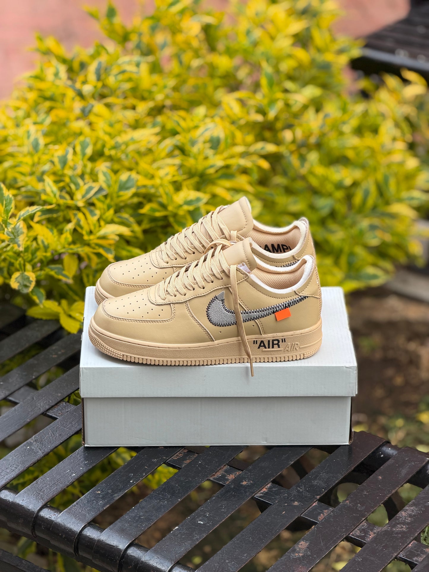 Nike Air Force 1 Low Off White