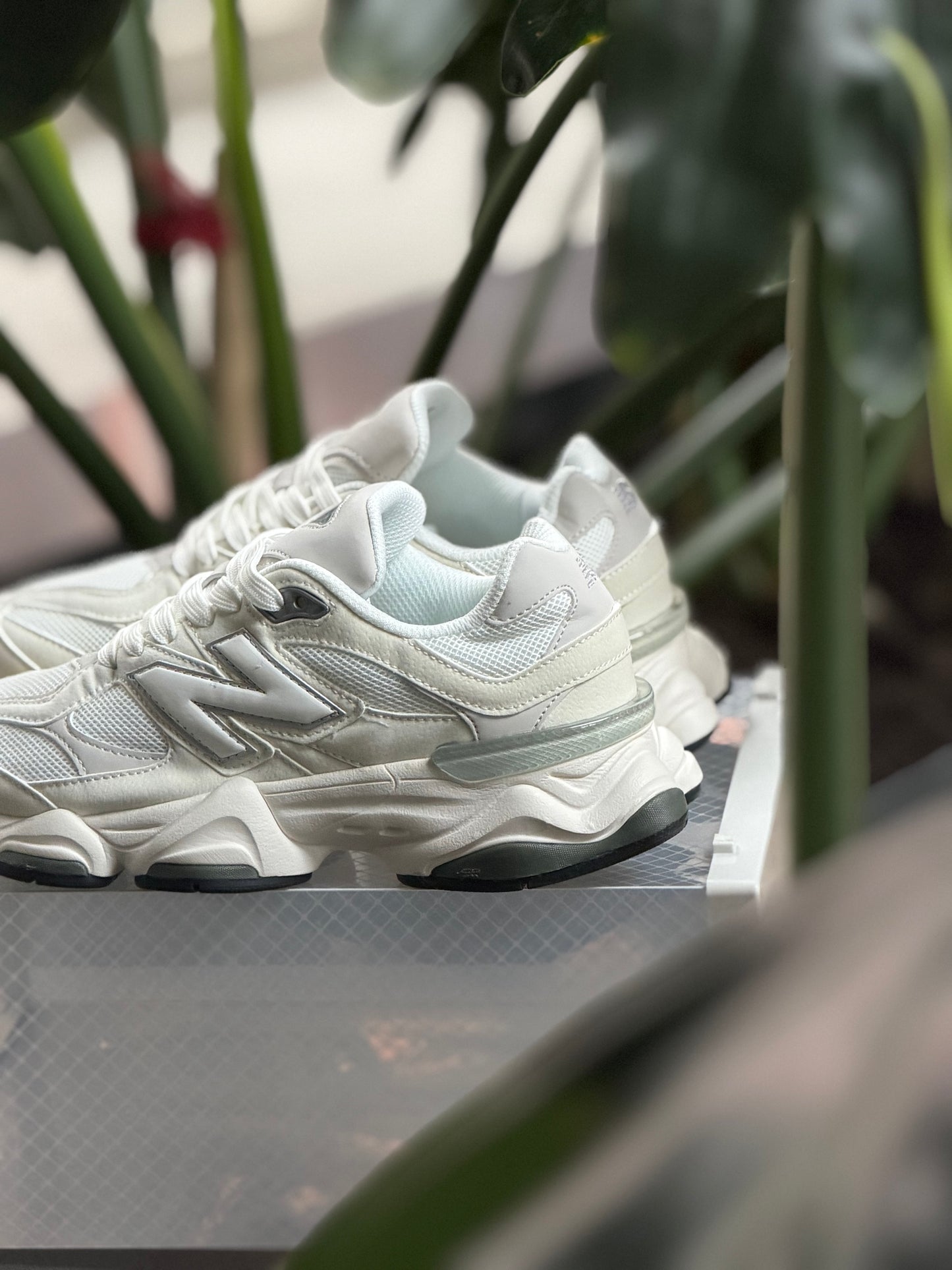 New Balance 9069