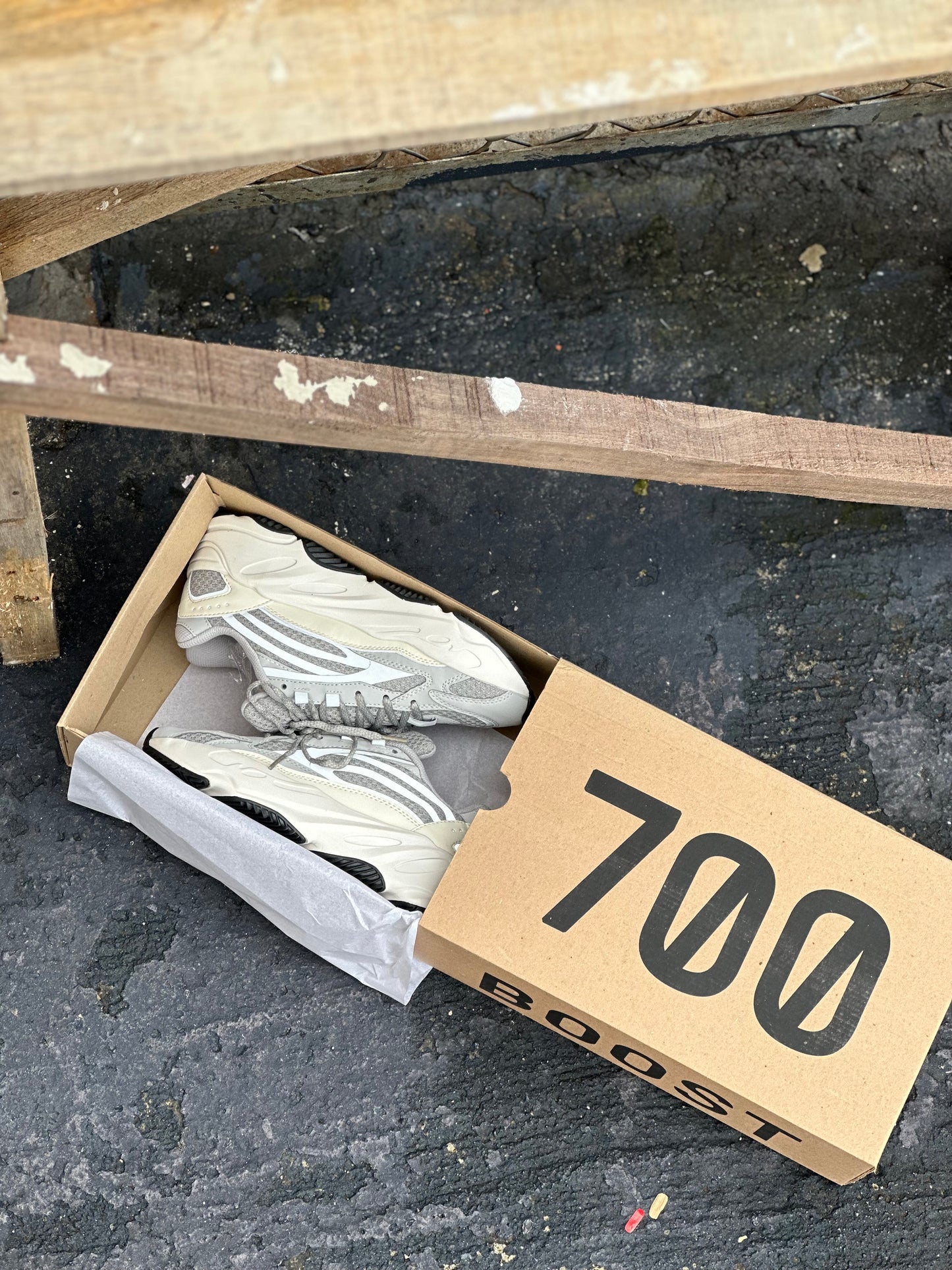 Adidas Yeezy Boost 700 V2 Static