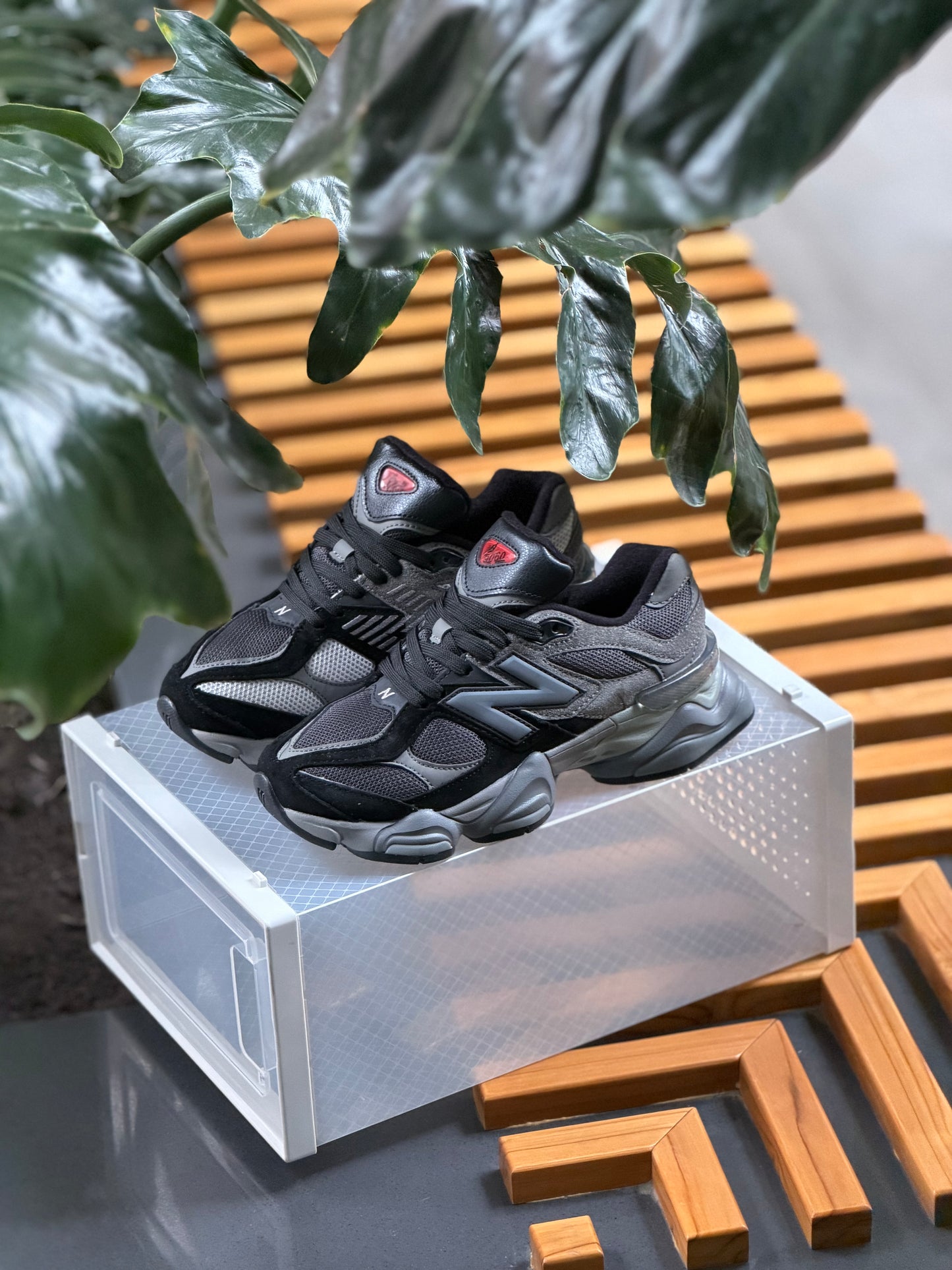 New Balance 9060