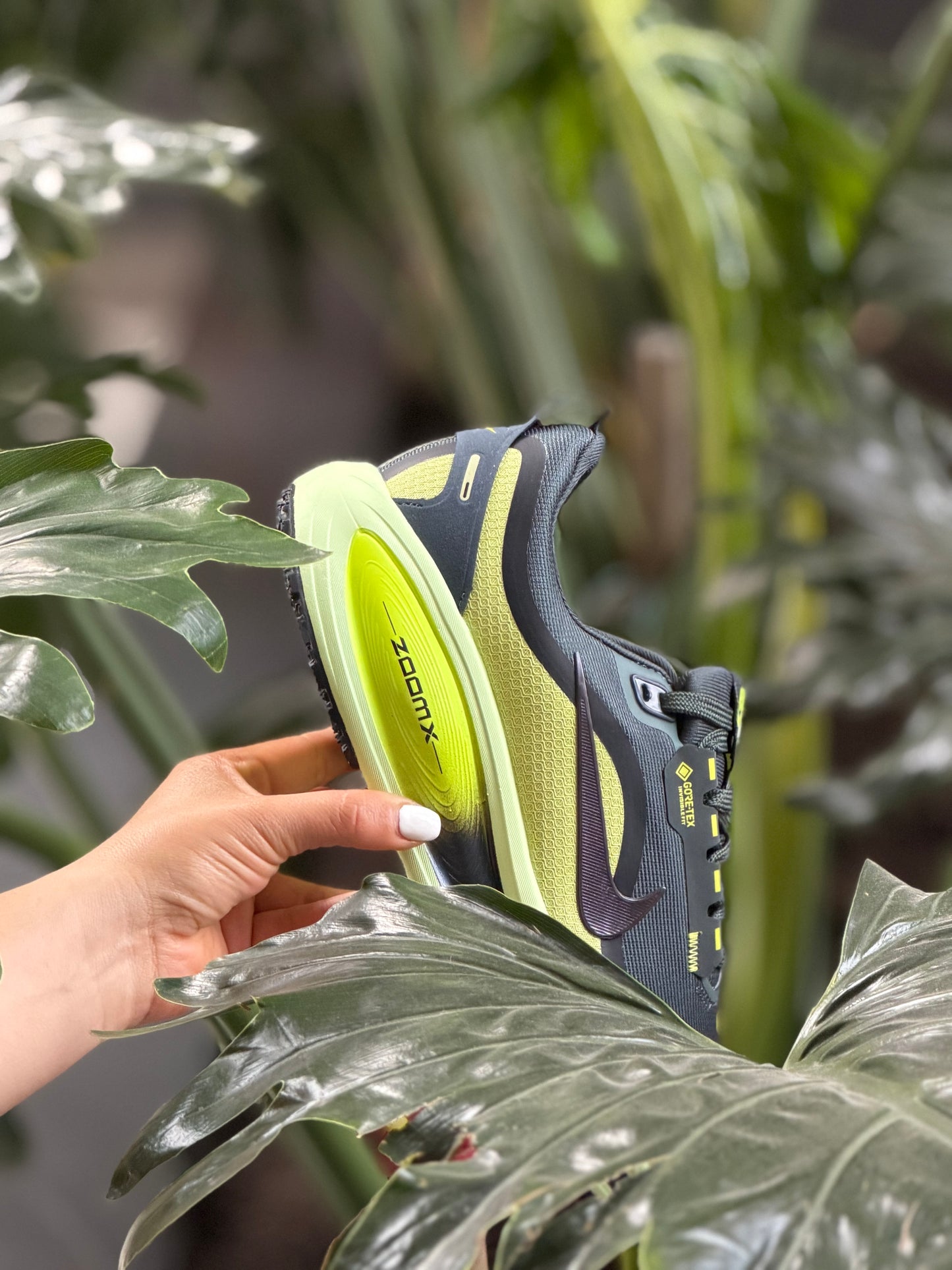 Nike Vomero 18 | GORE-TEX