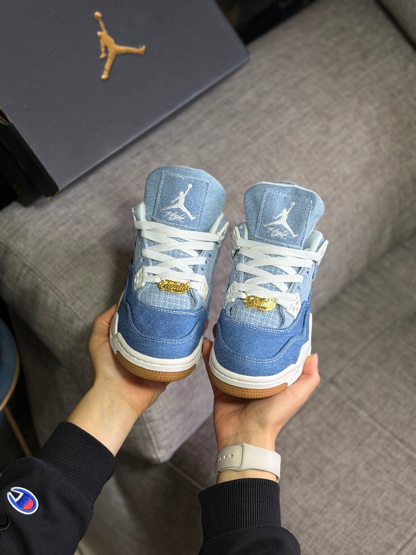 Air Jordan 4 “Worn Blue”