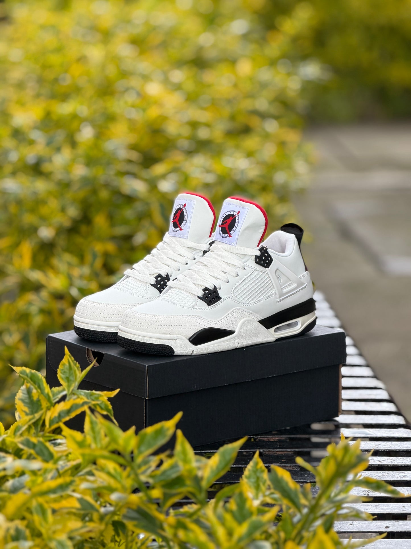 Air Jordan Retro 4 Fligh Club