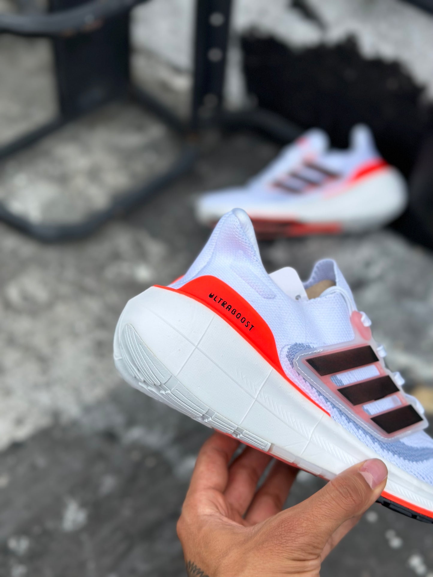 Adidas Ultraboost Light