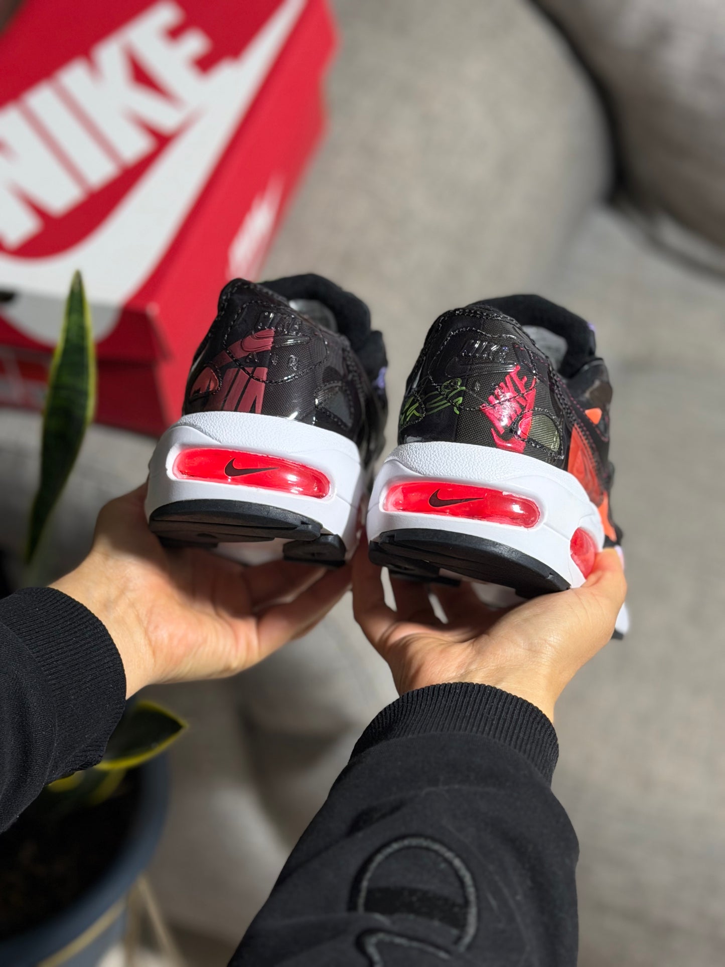 Nike Air Max Light QS Atmos