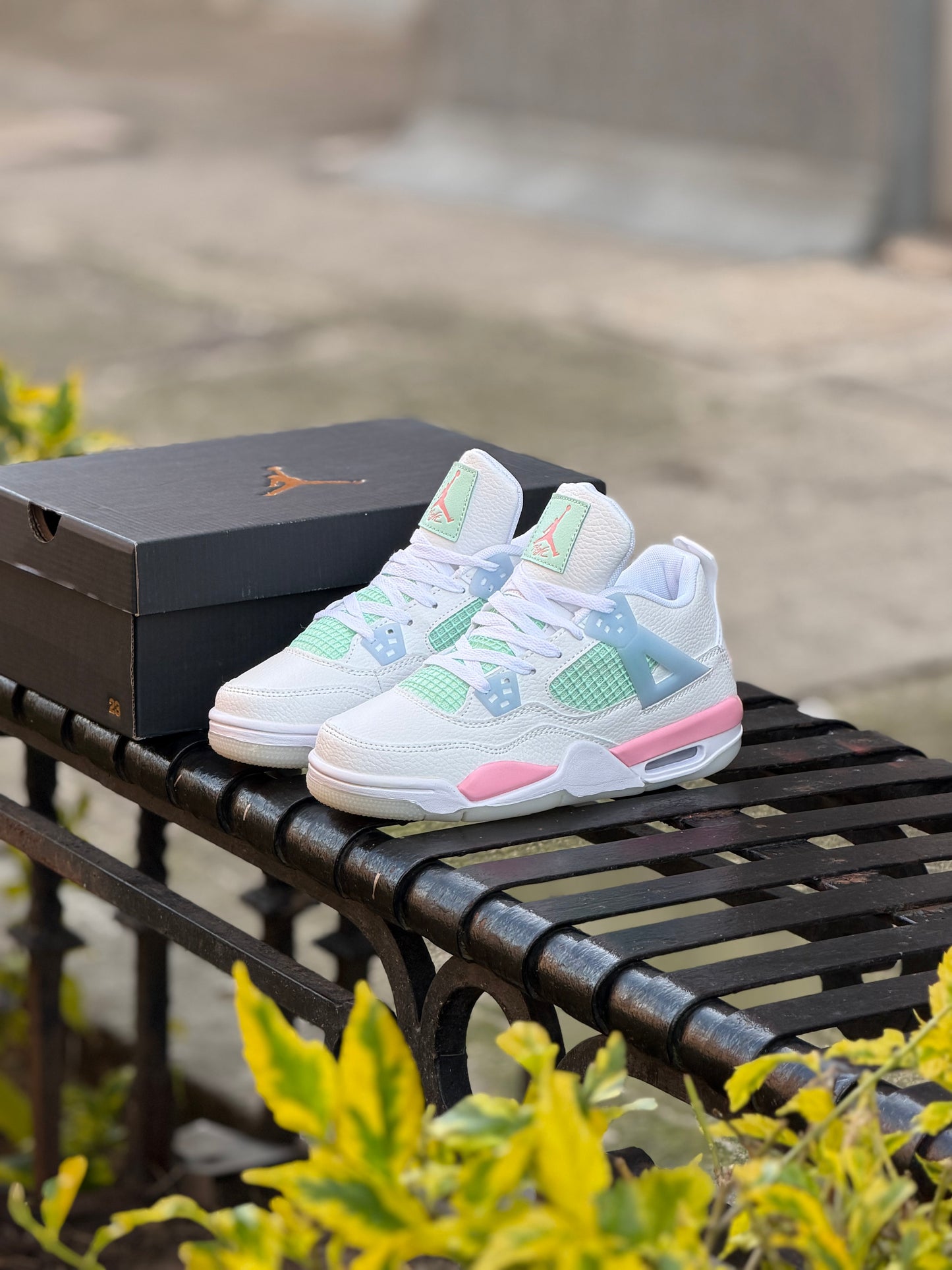 Jordan 4 Valentine’s Day