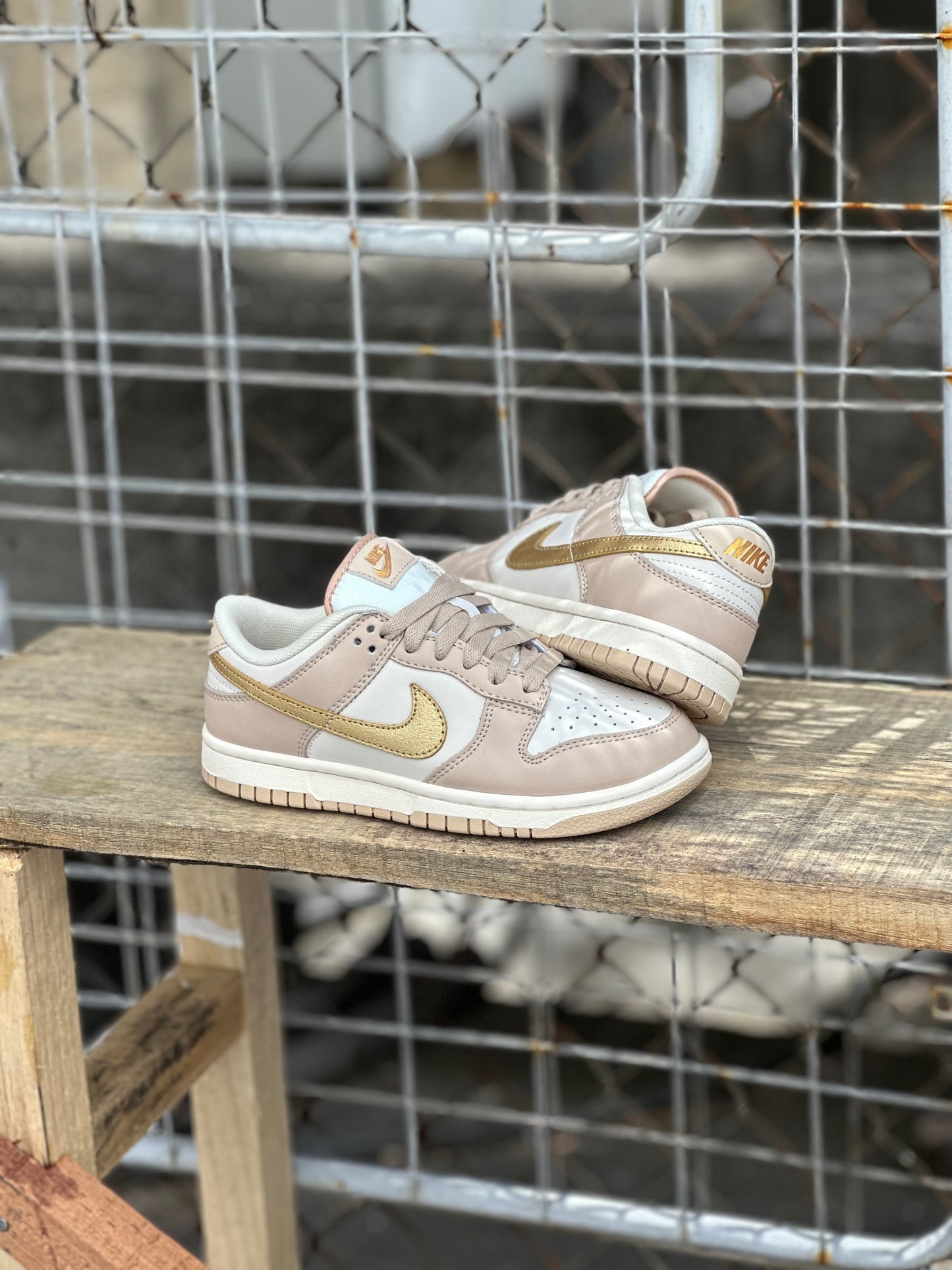 Nike Dunk Low Metallic Gold