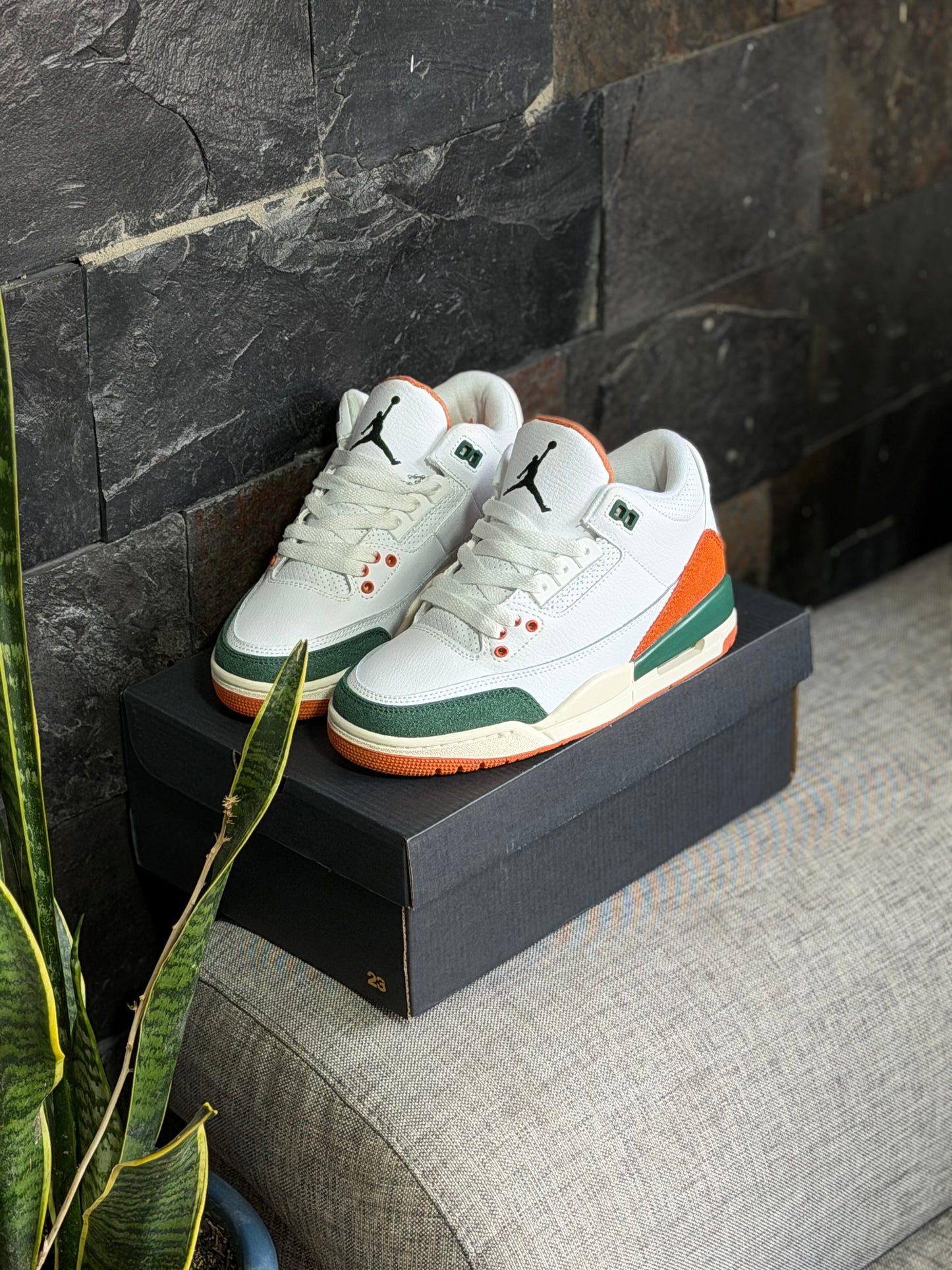 Jordan Retro 3 SP Solefly Miami