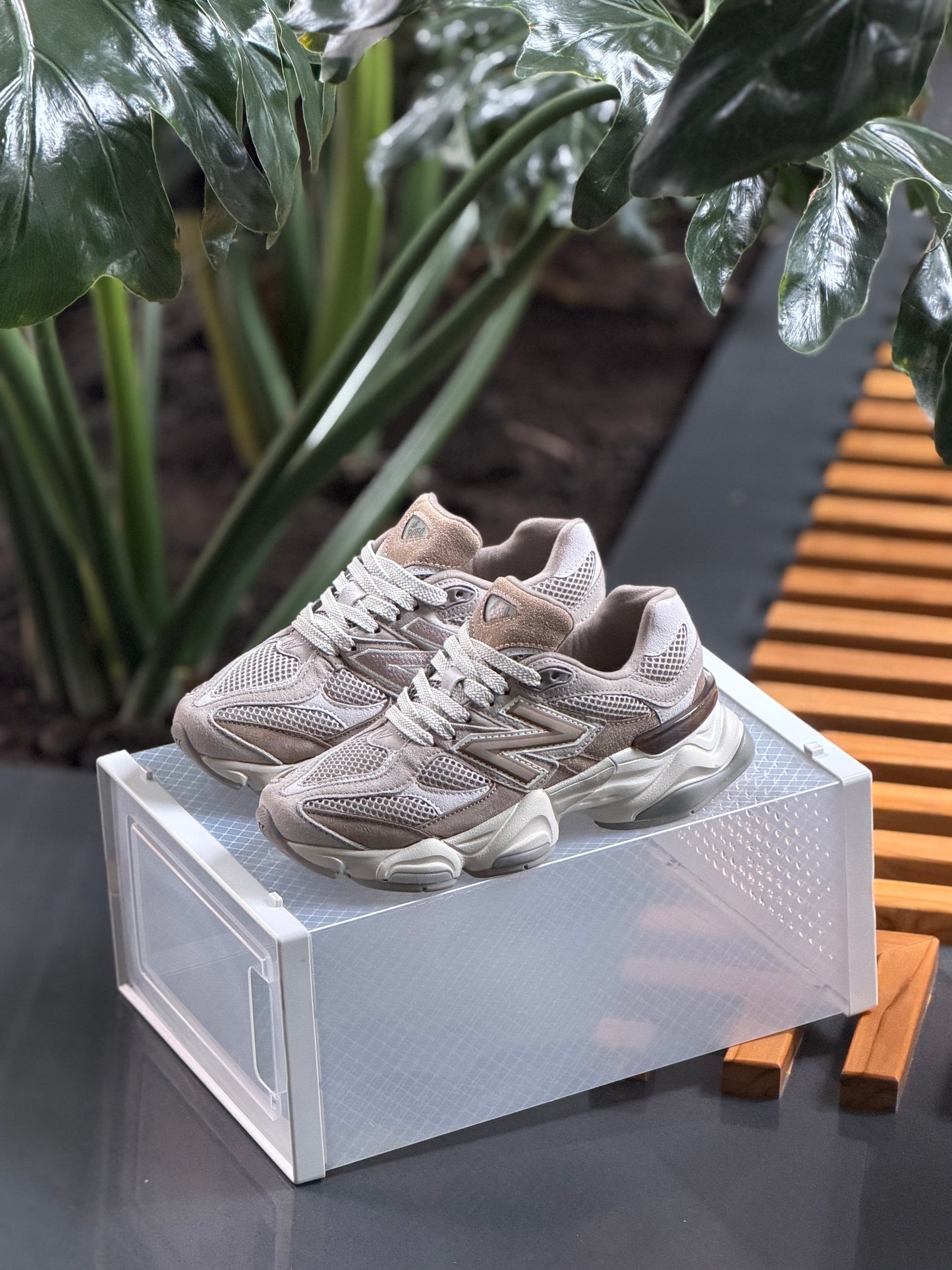 New Balance 9060