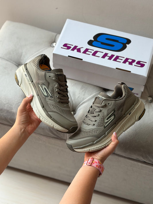 Skechers Max Cushioning Premier 2.0