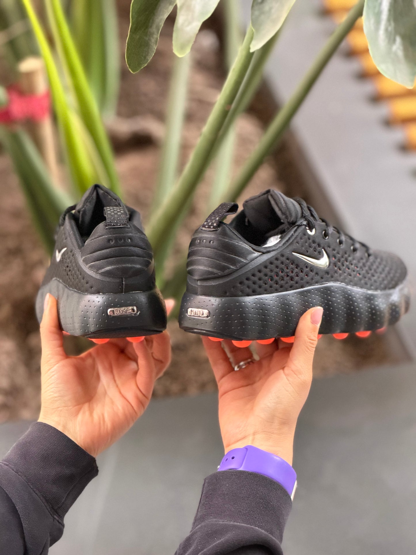 Nike Mind 002