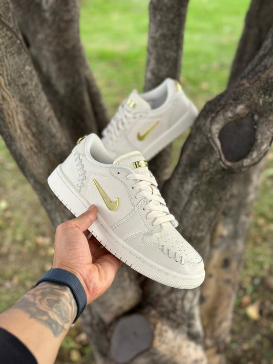 Air Jordan 1 Low Method Of Make - Legend Light Brown