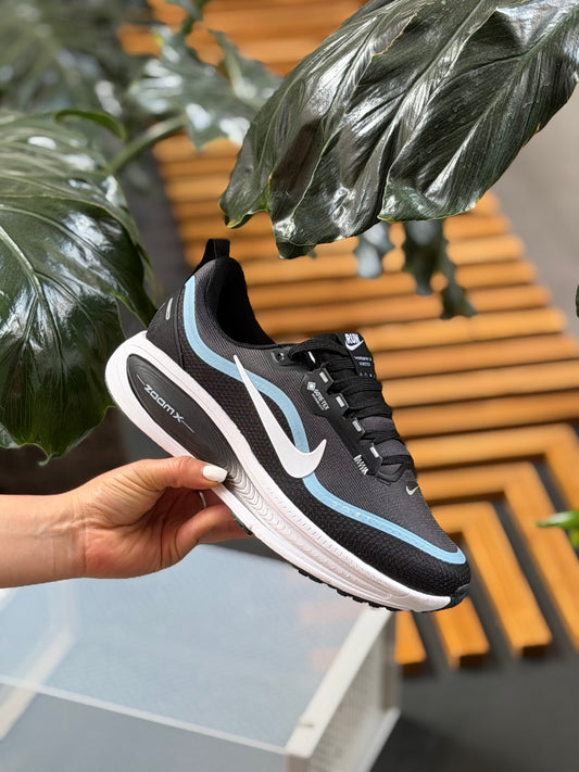 Nike Vomero 18 GORE-TEX