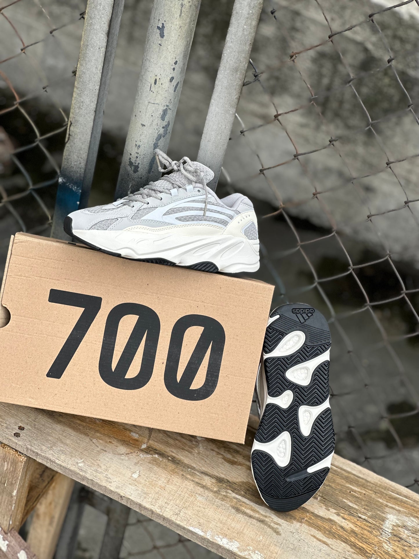 Adidas Yeezy Boost 700 V2 Static