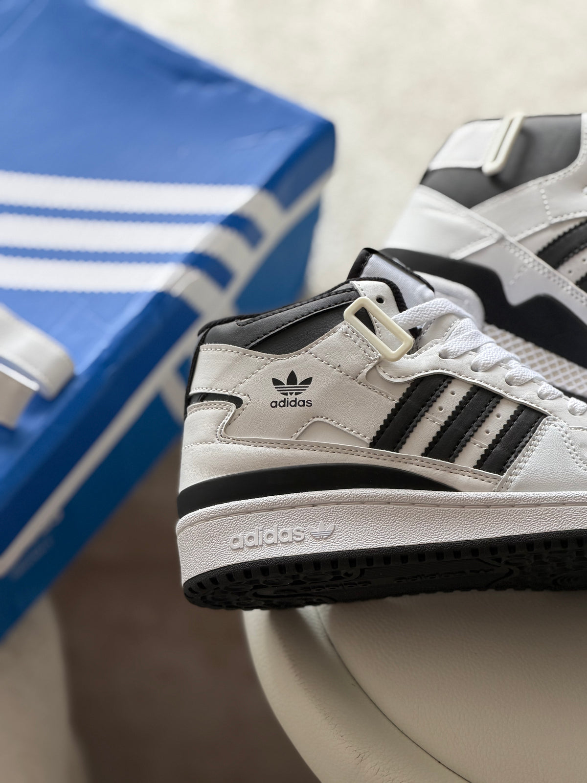 Adidas Forum Mid