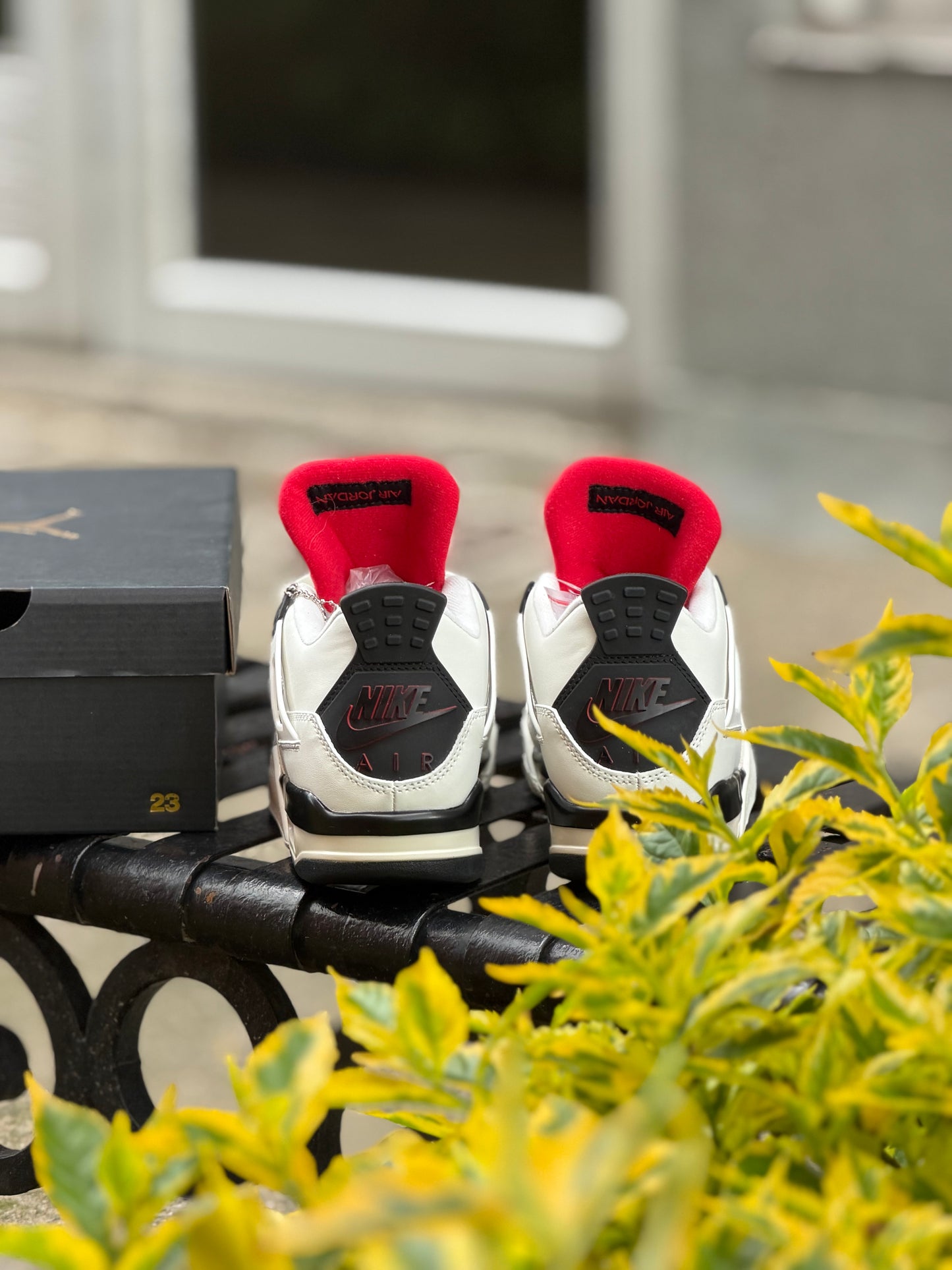 Air Jordan Retro 4 Fligh Club