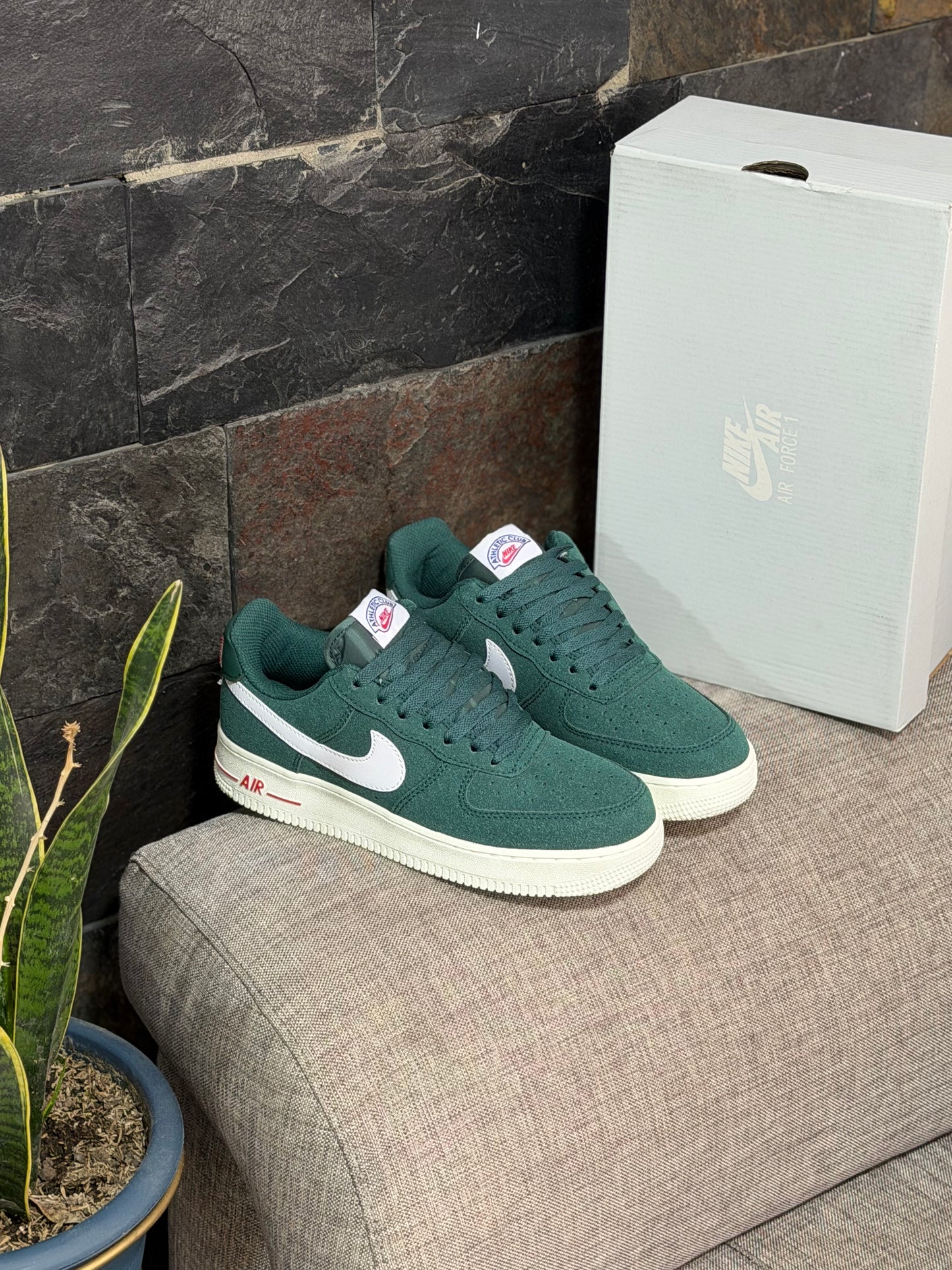 Nike Air Force One x Low Athletic