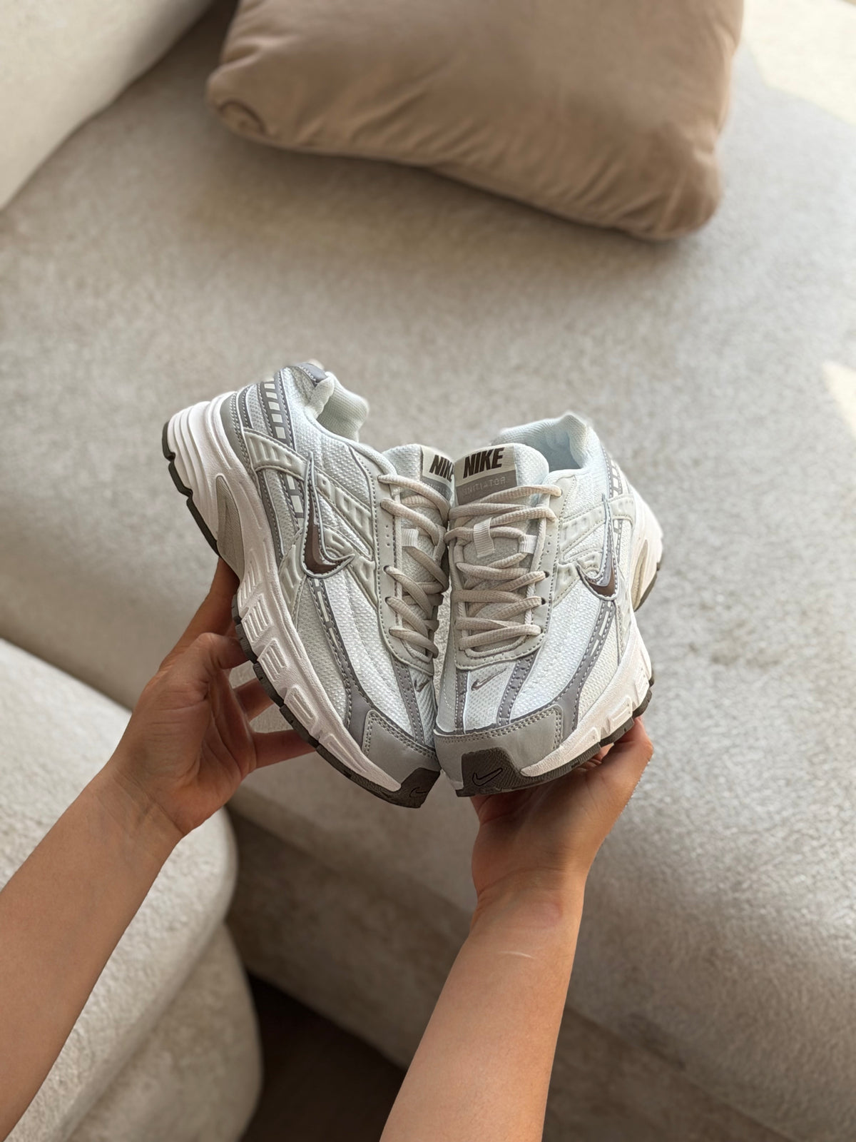 Nike Initiator
