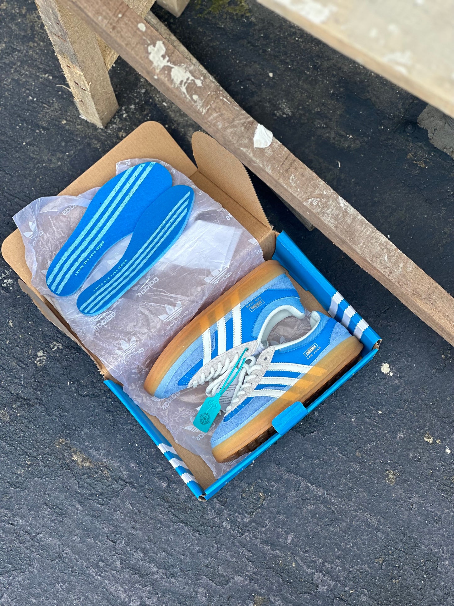 Adidas Gazelle Indoor Bad Bunny San Juan