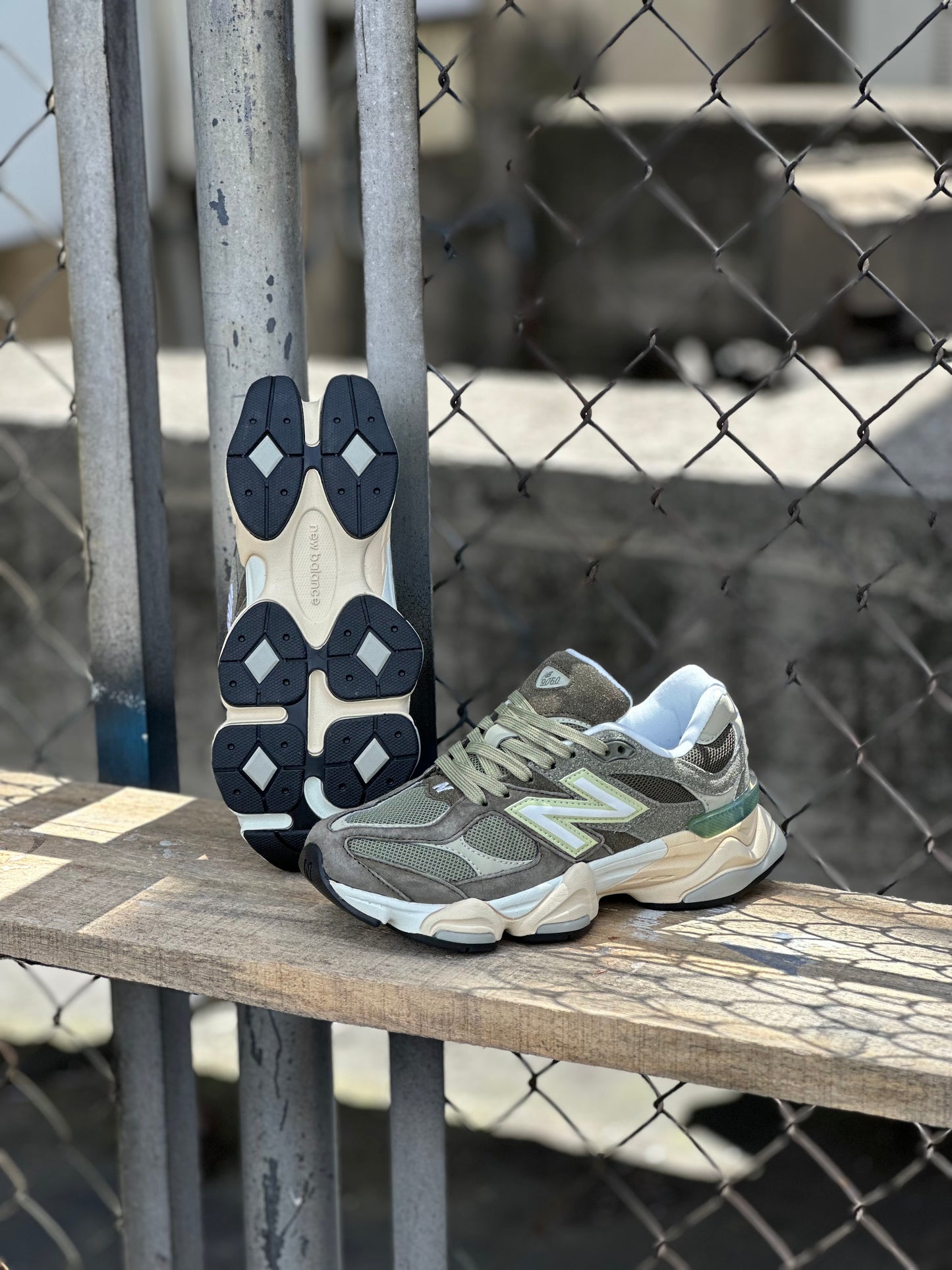 New Balance 9060 | Dark Camo Sandstone