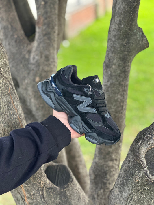 New Balance 9060 Black