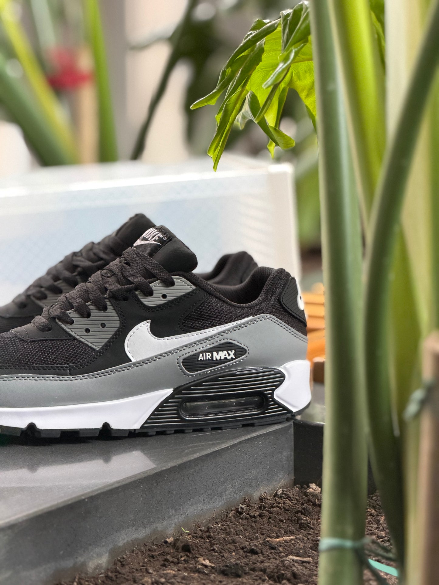 Nike Air Max 90 Essential